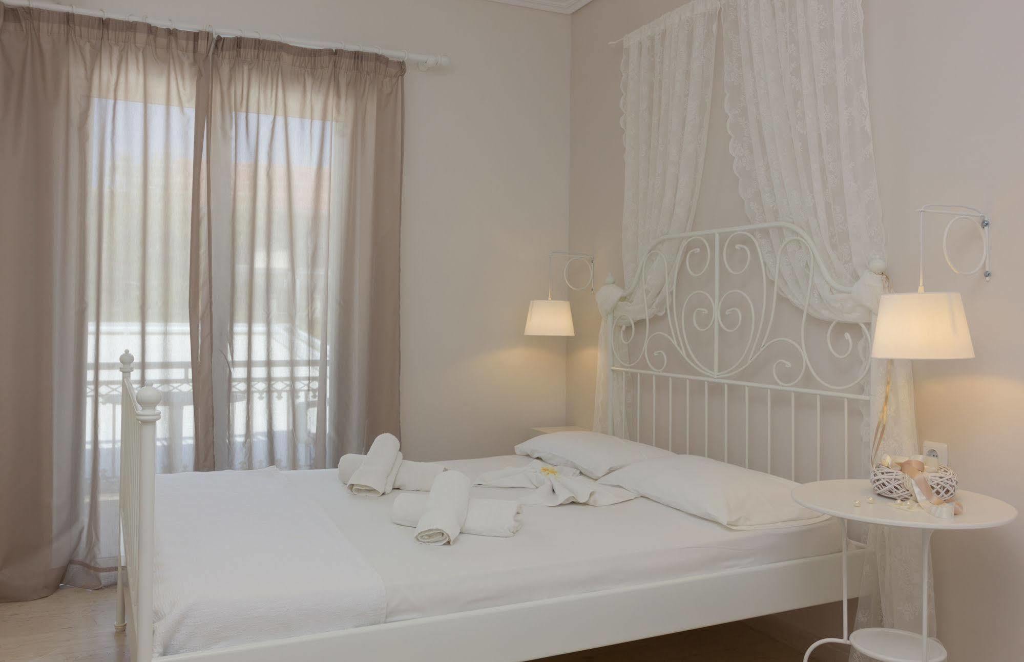 Thetis Apartment Alykanas  Exterior photo